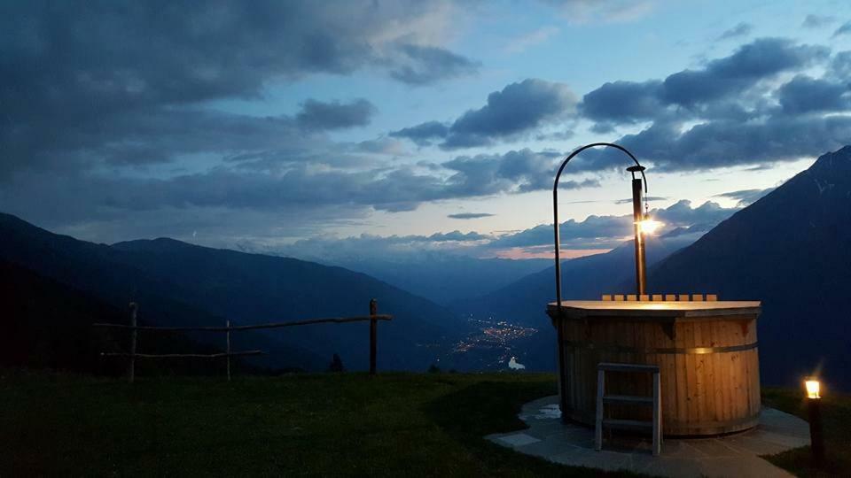 Holiday Creek Mortirolo Mazzo di Valtellina Luaran gambar